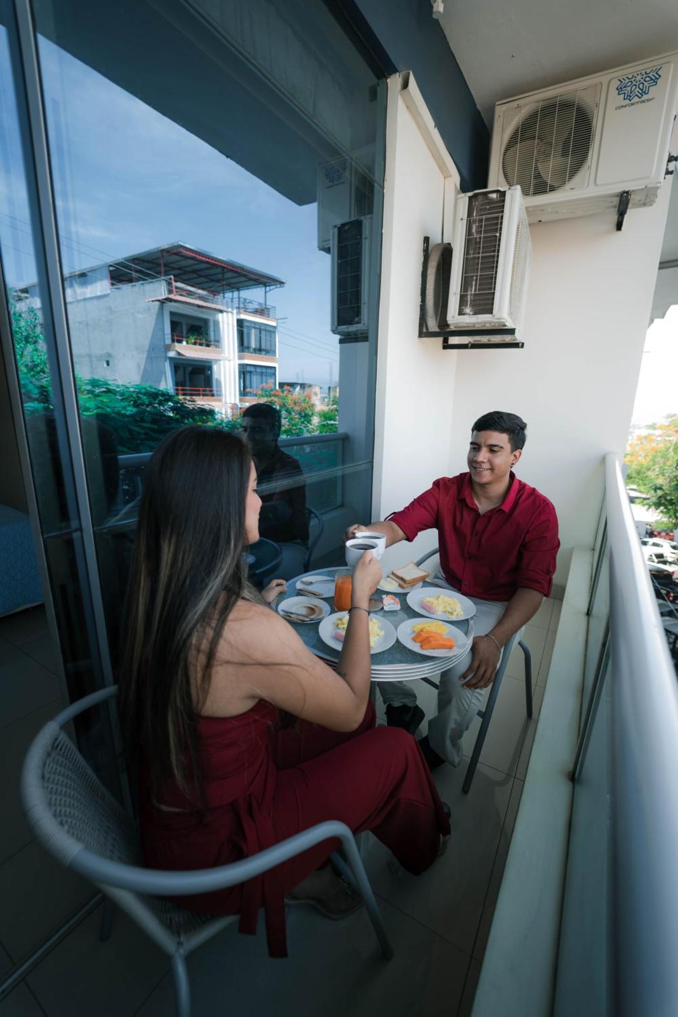 Hotel Suisui Tarapoto Exteriör bild